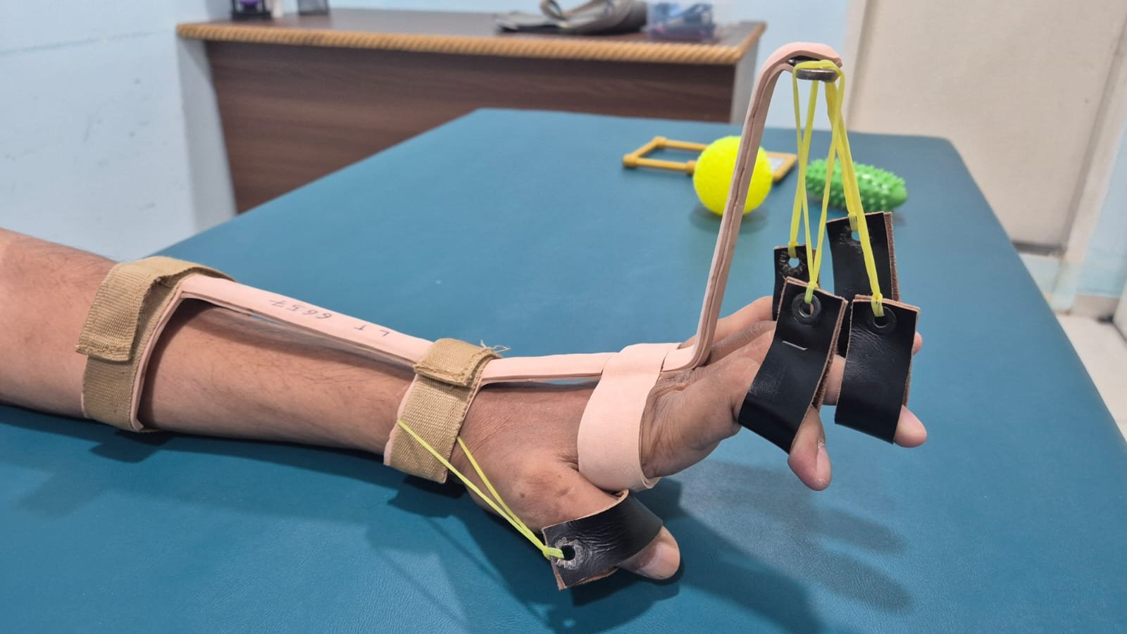 Fine motor grasp and pinch strengthening exercises